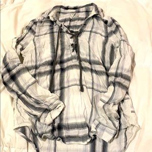 MUDD Front Tie Plaid Shirt